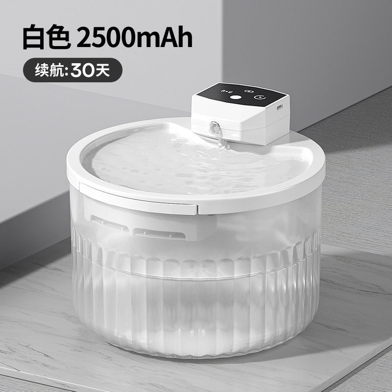 Automatic cat feeder with timed and measured feed, smart pet food for cats and dogs, remotely controlled automatic feeder for outdoor use.